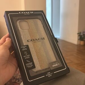 Coach iphone 11 case